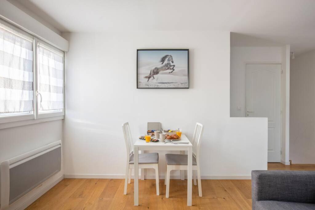 Grand Confort, Appartement Osny Kültér fotó